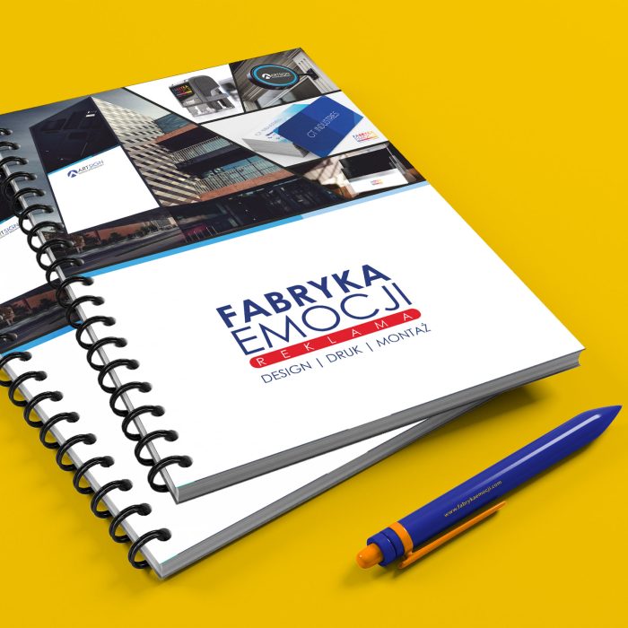 Notes spiralowy z okładką